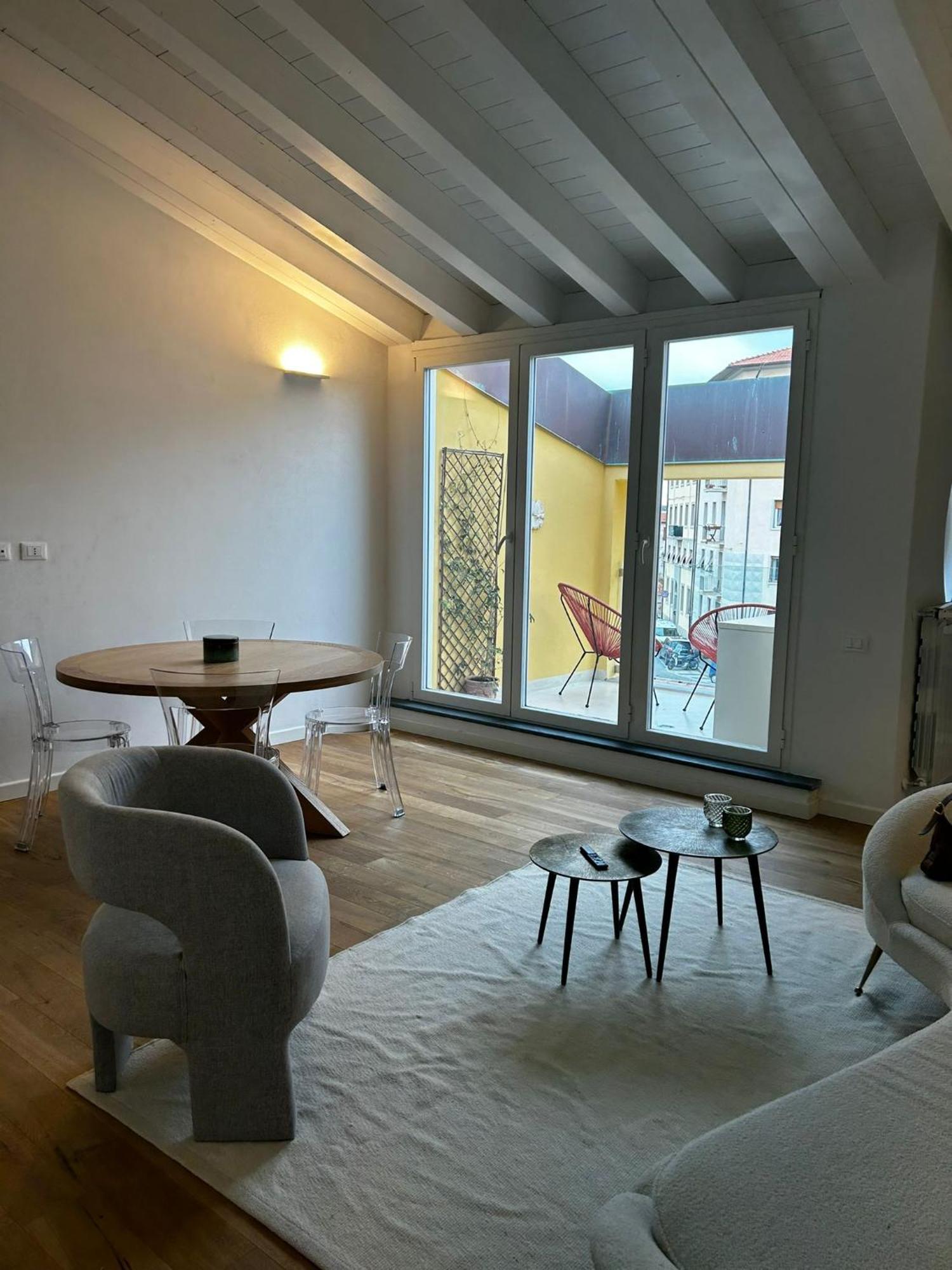 Waterfront Balcony I Grani 5 Resort Grand Suite Livorno Exteriör bild