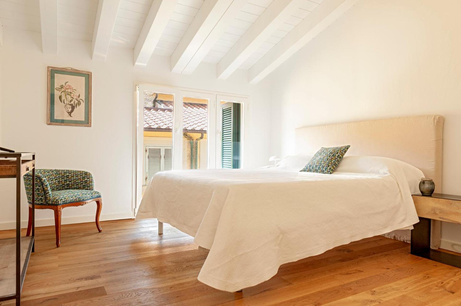 Waterfront Balcony I Grani 5 Resort Grand Suite Livorno Exteriör bild